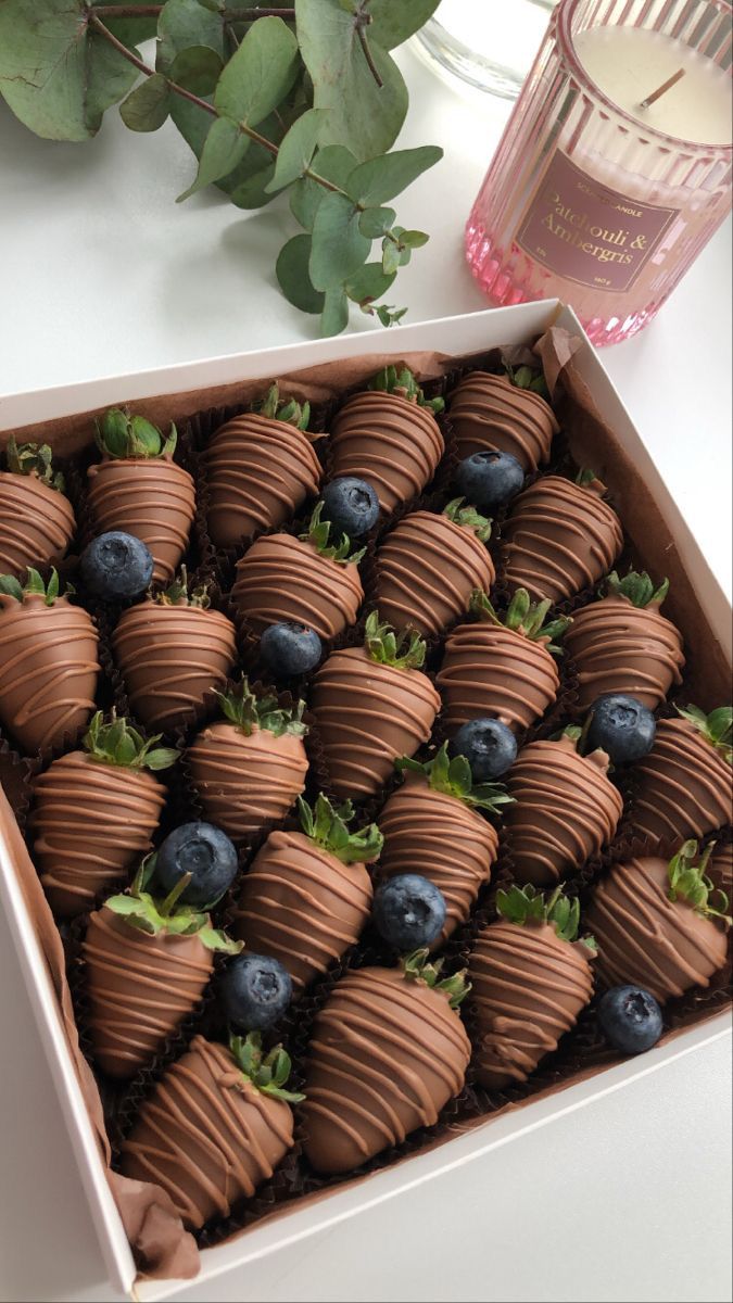 Valentine strawberries
